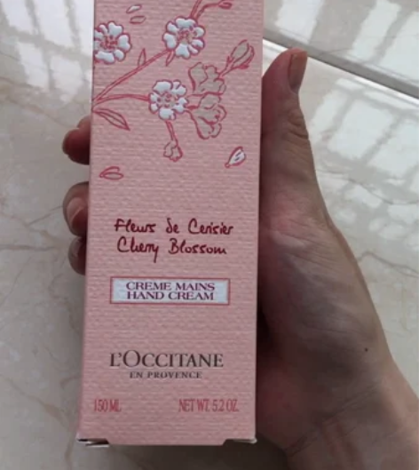 欧舒丹樱花护手霜150ml保湿滋润清爽不油...