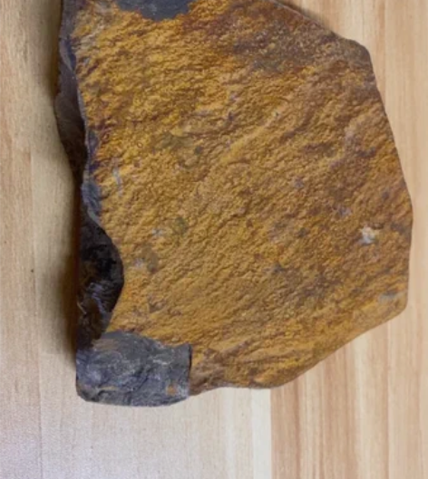 端砚原石,尺寸如图,很厚,背面带原皮,可以...