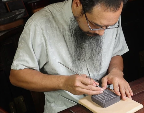 端砚砚师傅 手工砚台原石坑仔岩莫少锋大师亲...