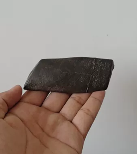 灵璧奇石，惊堂木 镇纸石，升官发财。原石原...