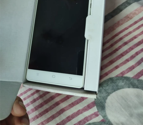 海信全网通手机全新未使用过一次。适合老人小...
