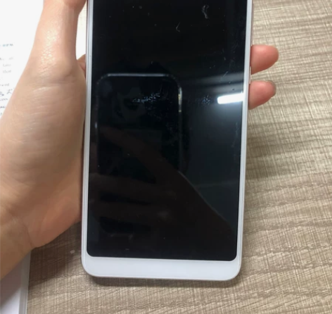 海信手机 学校当时买了开热点用的 没有使用...