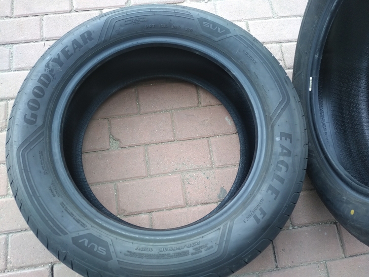 235/55R18固特异轮胎，19年限，新...