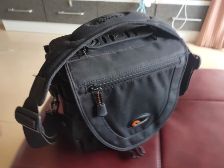 乐摄宝Nova2 AW摄影包，八成新，成色...