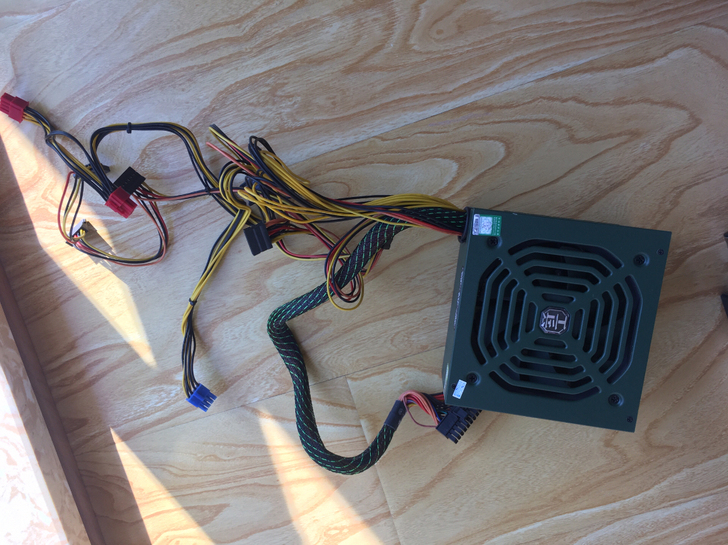 三阳盘古 电源 峰值600w 额定400...