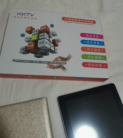 刚入手的康佳a9学习平板电脑。全新!可插电...