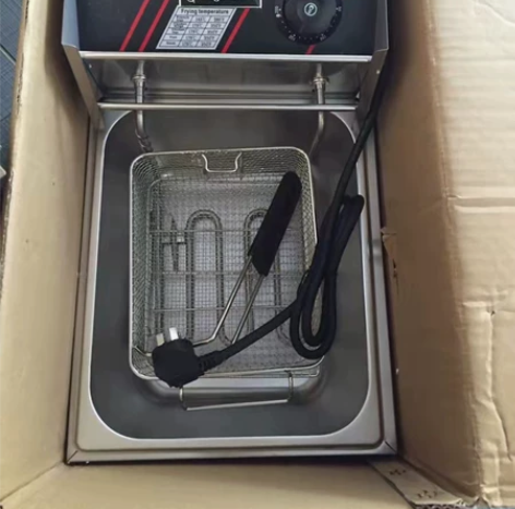 全新处理。 铺面转让。 商用炸锅摆摊电炸炉...