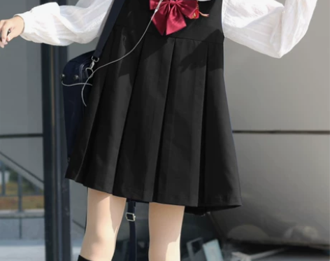 JK制服幼稚园刺绣卡奶裙半腰jk背带裙可爱...