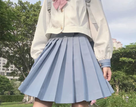 仲春二四jk群上衣吊牌还在 仅试穿 s码长...