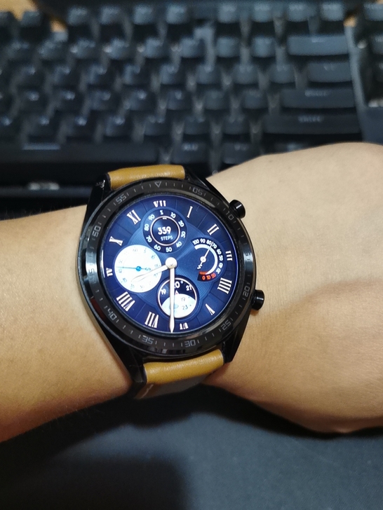 华为 watch GT 第一代曜石黑运动版...