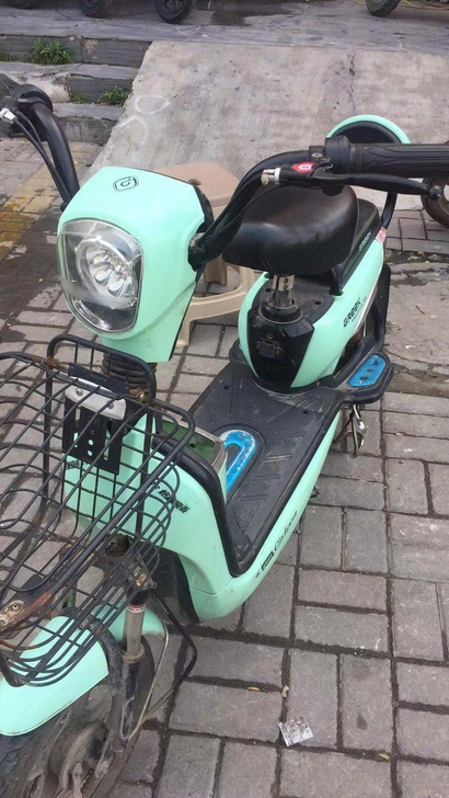 二手电动车一辆，一个人能骑三四十里路，看中...