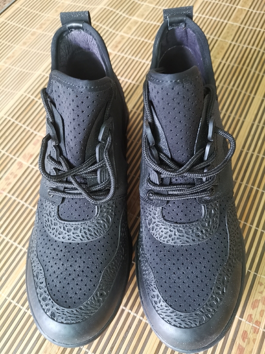 全新奥康38运动休闲鞋,有点内增高,穿起来...