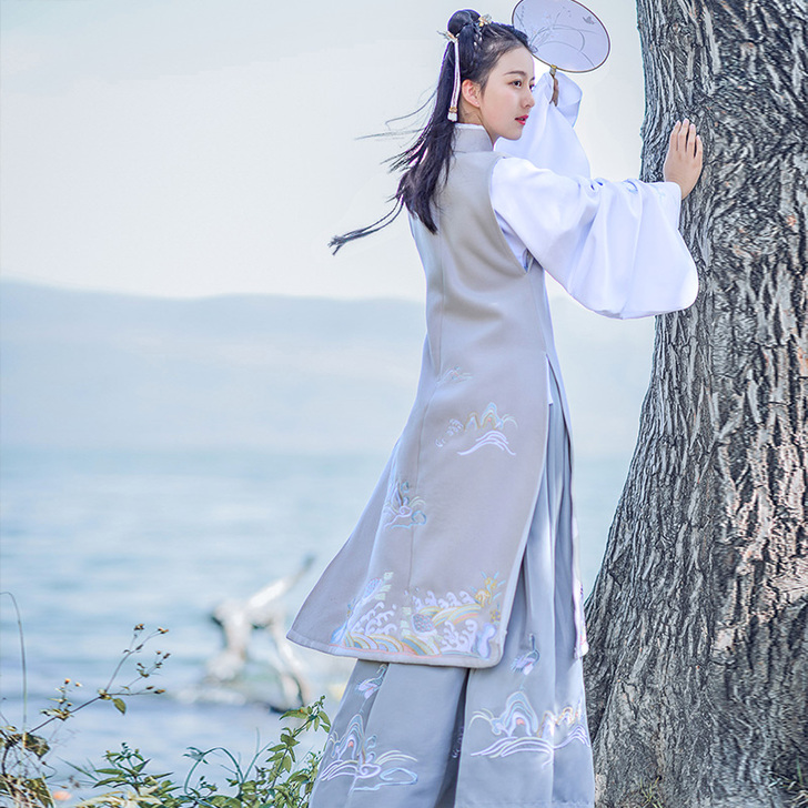 如梦霓裳 毛呢比甲  160