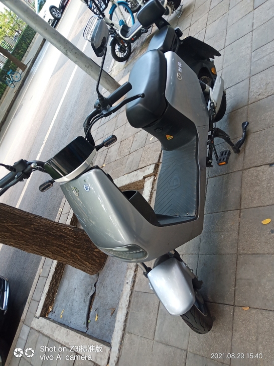 台铃电动车，白牌可以过户，六月份买的，24...
