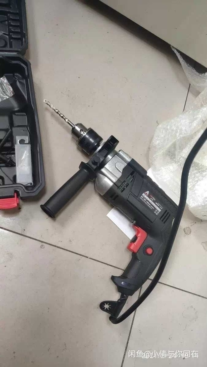 闲置电钻冲击钻，一共买了6个，疫情原因全新...