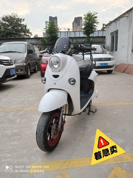 九成新精品二手电动车电瓶车，车多便宜处理保...