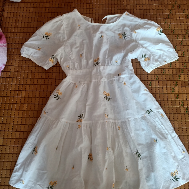急急急  急清衣柜，衣服太多啦