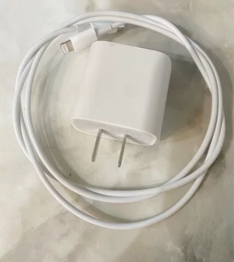 闲置出！！个人闲置出苹果快充充电器 转让自...