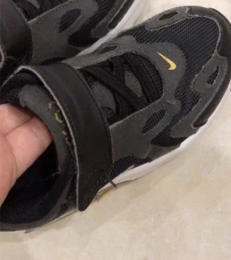 耐克，27码，10c，8成新，原价499买...