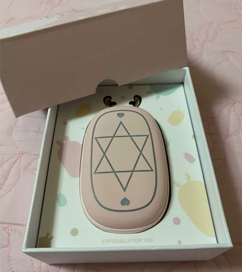 全新充电宝、暖手宝 感兴趣的话点“我想要”...