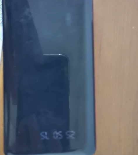 充电宝，2万毫安的，可小刀 ，不支持退货，...