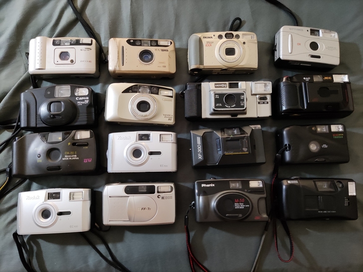 各种胶片相机傻瓜相机，88元一个包邮，随机...