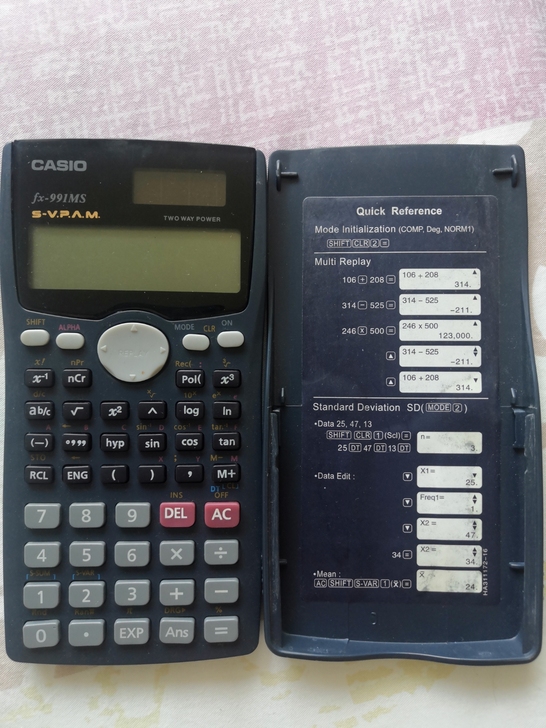 casio高级计算器,太阳能的,原价100...