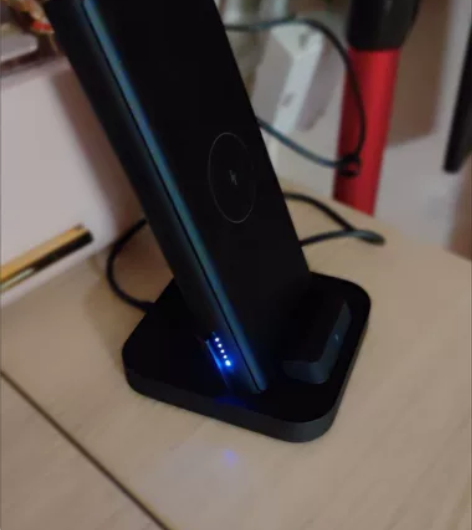 小米无线充电宝30W+底座 10000mA...