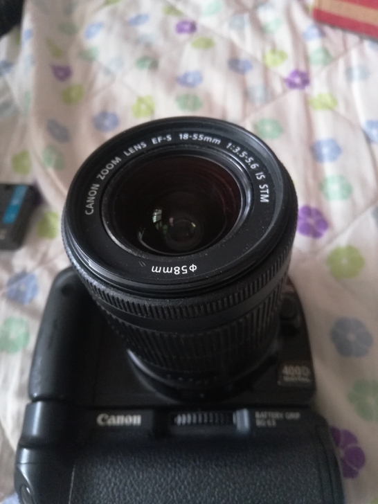 佳能400D出20号宝贝出带手柄的佳能40...