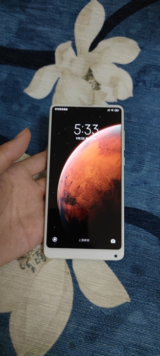 小米mix2s，原装无拆无修，所有功能正常...
