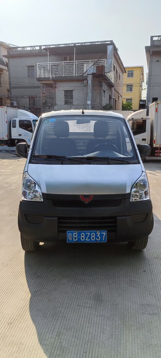 五菱单排货车，车厢2米七，车况良好，发家致...