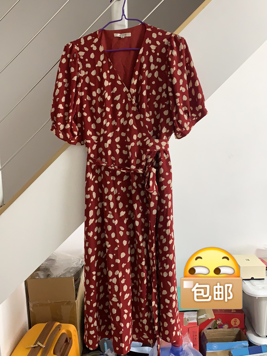 碎花连衣裙