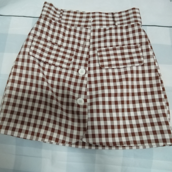 全场6元起，白菜价出闲置衣服都是全新或者穿...