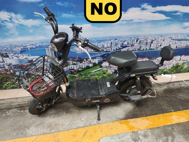 台铃电动车，去年4月在专卖店两千块钱买的，...