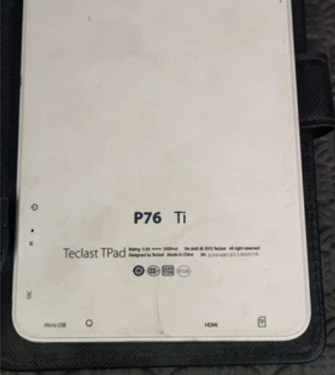 台电科技平板P76  TI 屏幕损坏 充电...