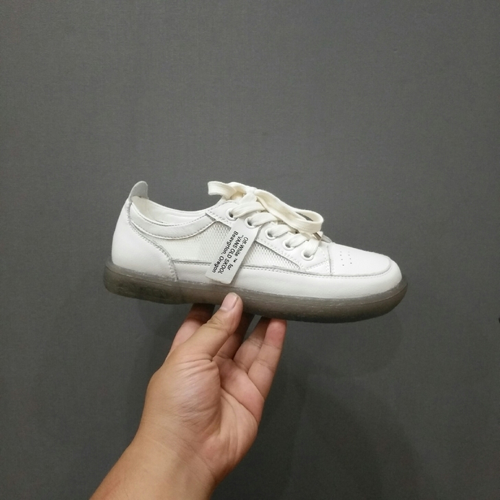 真皮加网纱透气女士百搭白色系带休闲板鞋 3...