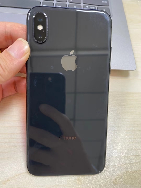 IPhoneX256g 国行 黑色 外观很...