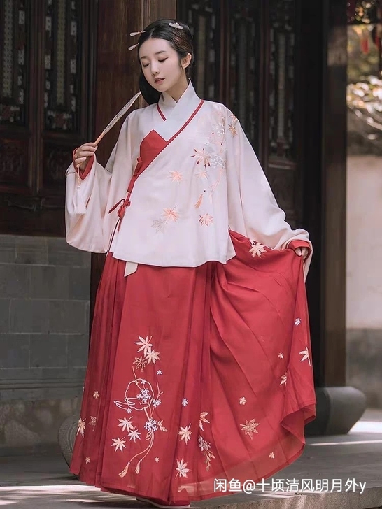 重回汉唐枫序汉服