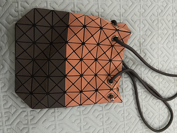 Issey Miyake三宅一生女包 抽绳...