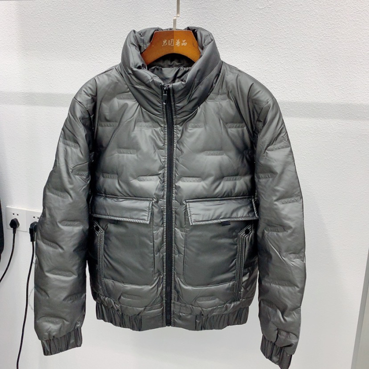 反季捡漏：皮面羽绒服男冬季新款加厚亮面短款...
