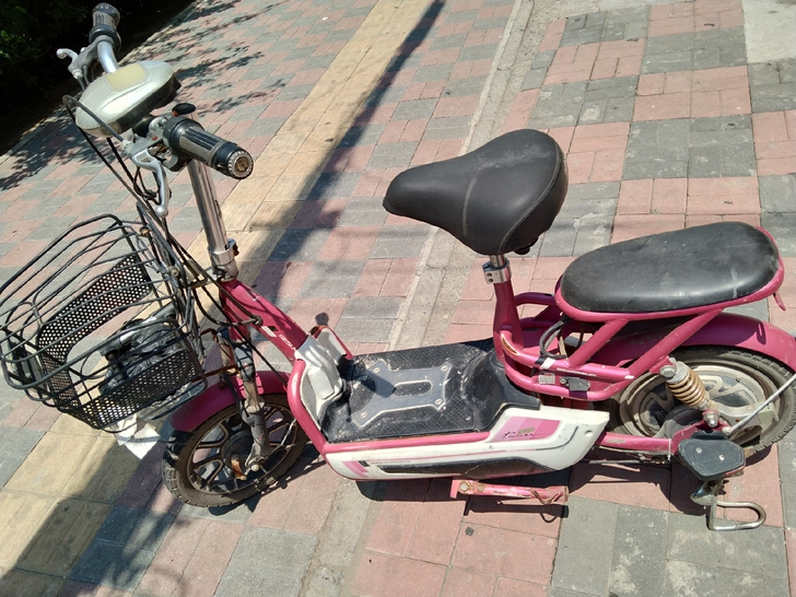 津阳光电动车