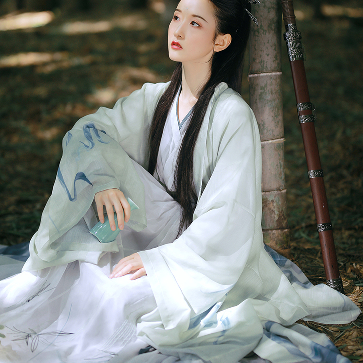 七月夕 民族装舞台装