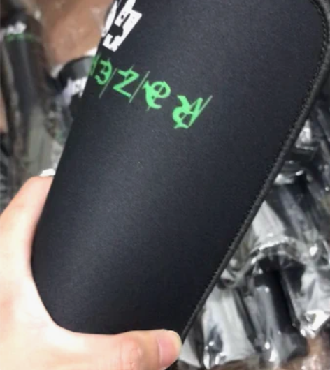 全新包邮，清仓便宜出雷蛇锁边鼠标垫。 大号...