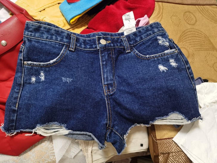 女装牛仔短裤全新L码