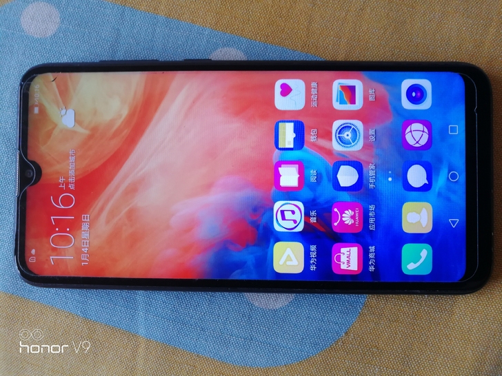 华为畅享9.4+64G内存。整机一切功能正...