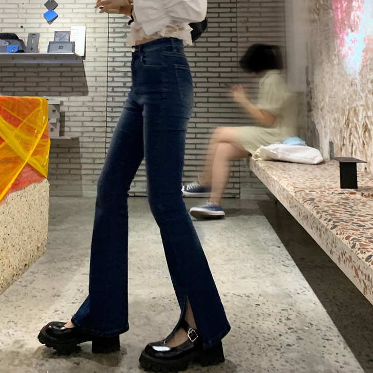 牛仔裤喇叭裤女