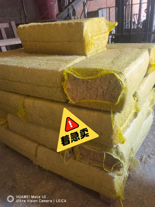轧断稻草，水干草好，过夏首选草料