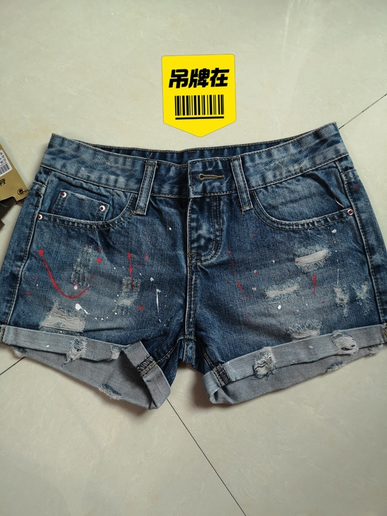 全新 清仓品牌型号 80125款低腰牛仔短...