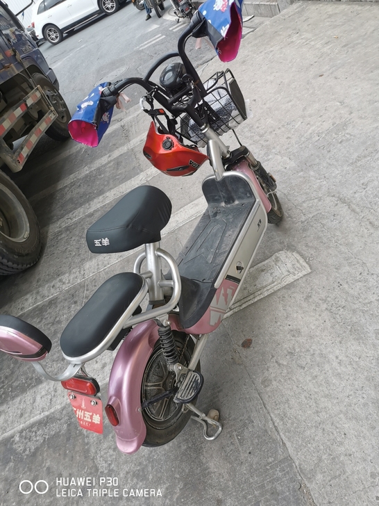 五羊电动车，证件齐全，便宜出