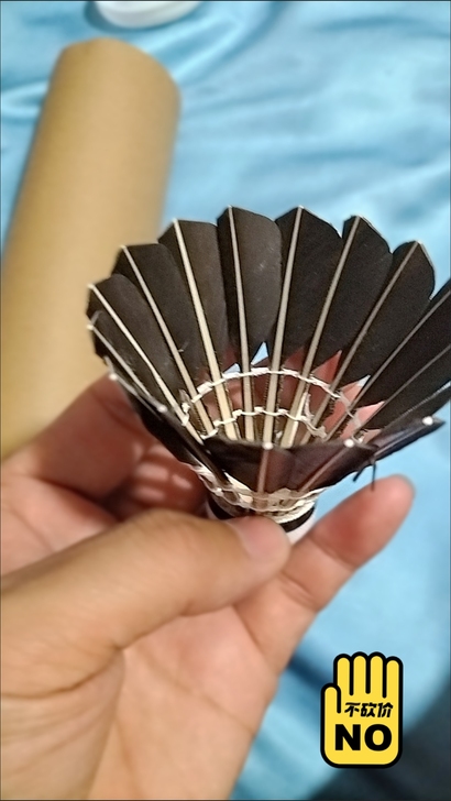 羽毛球12支超级耐打王黑色羽毛球软木球头